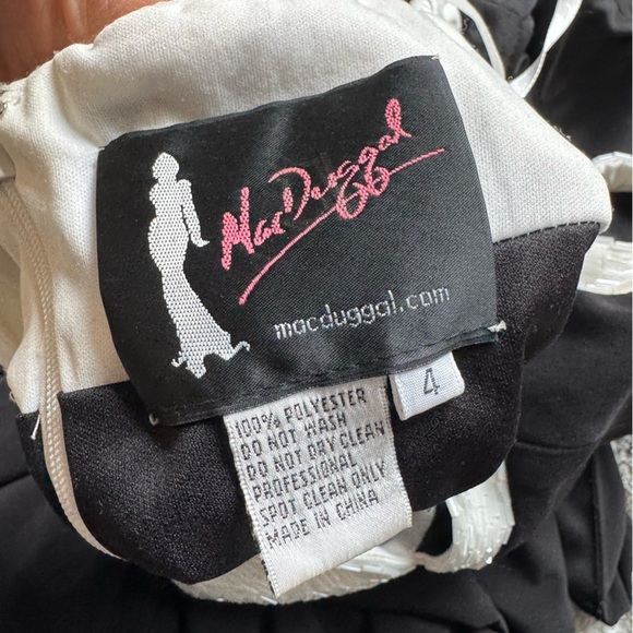 MAC DUGGAL 40518L Black White Beaded Fiona Cutout High Neck & Slit Dress Gown 4 - Picture 4 of 16